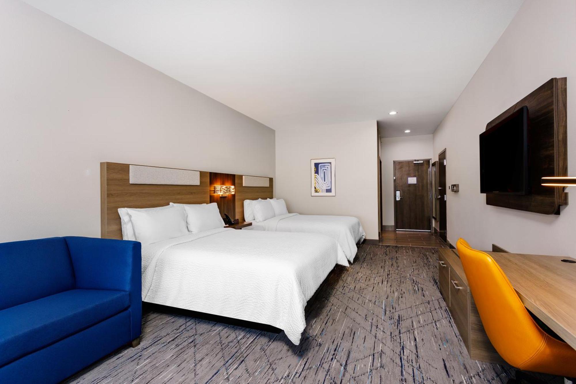 Holiday Inn Express & Suites Tampa Stadium - Airport Area By Ihg Extérieur photo