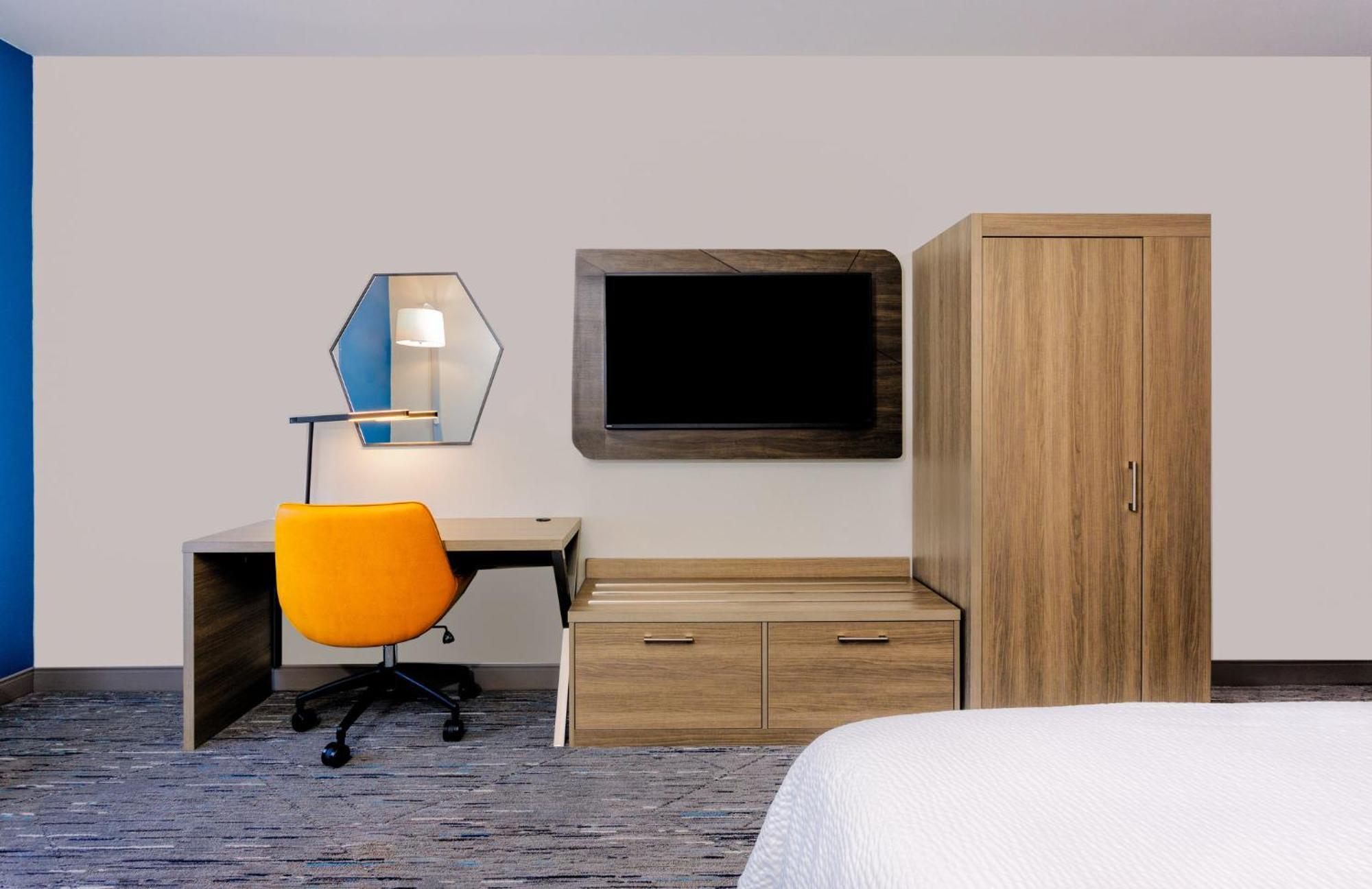 Holiday Inn Express & Suites Tampa Stadium - Airport Area By Ihg Extérieur photo
